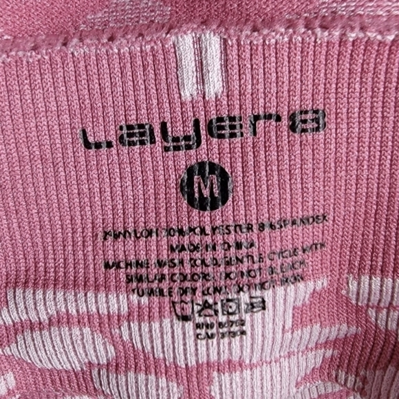 Layer 8 Allover Print Sports Bra - Picture 6 of 6